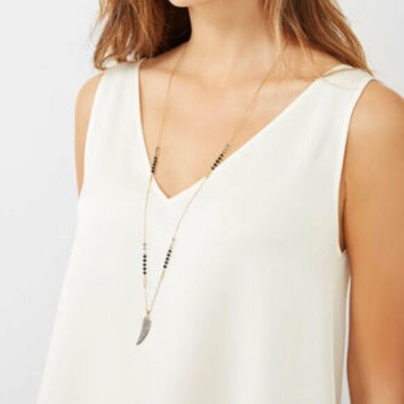 Stella & Dot - Rebecca Minkoff Collab - Janson Pave Horn Necklace Delicate - Picture 4 of 5